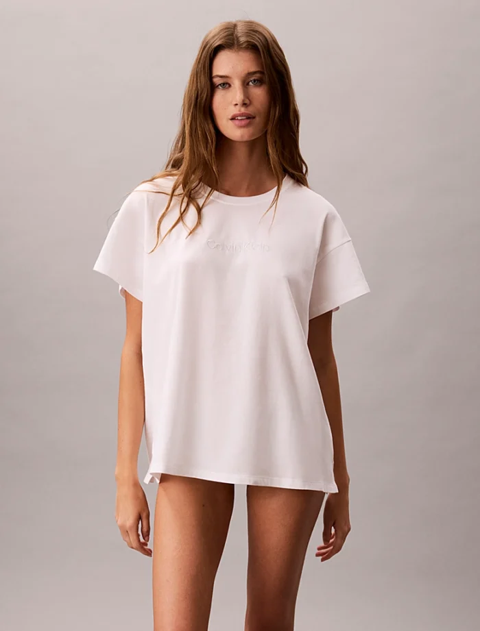 LV00QS7593_100_alternate4 Tshirt Calvin Klein art 7593